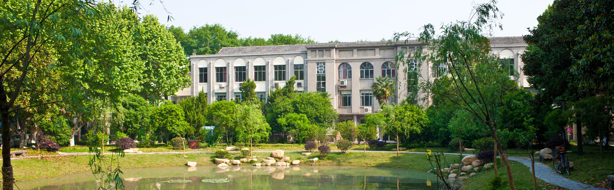 扬州大学校园风采