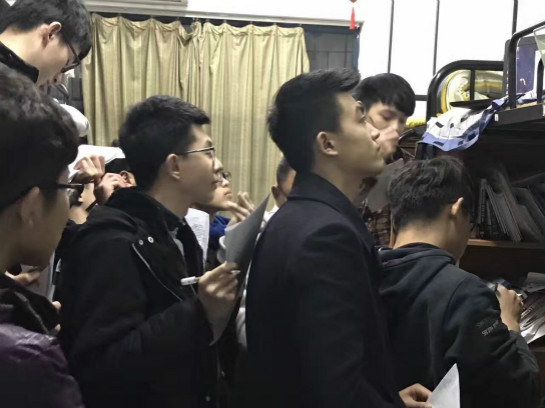 C:\Users\Administrator\Desktop\9471331622739665102.jpg C:\Users\Administrator\Desktop\9471331622739665102.jpg