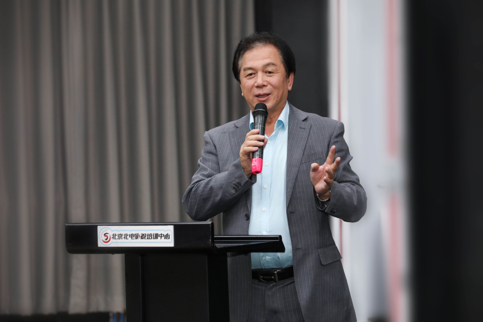 北京北电影视艺术学院院长赵连城致辞